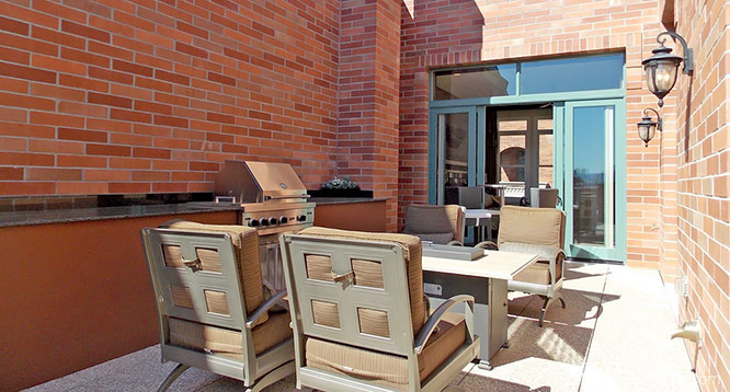 Chateau on Central The Arris Phoenix Townhomes Patio